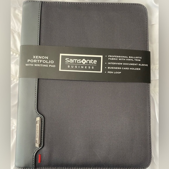 Samsonite Office Samsonite Xenon Business Portfolio With Writing Pad Retails For 45 Poshmark